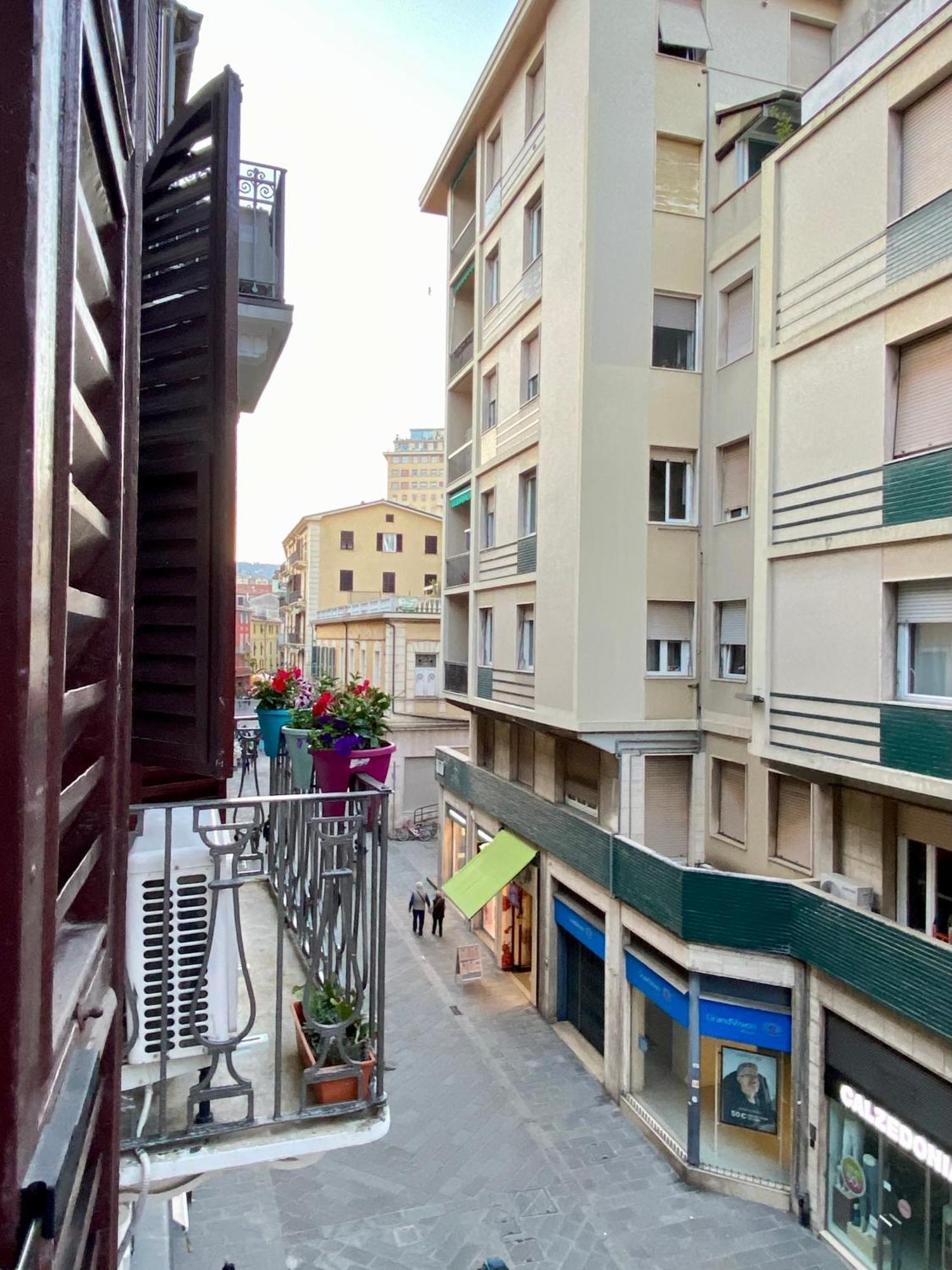 شقة Cinque Terre Casa Gina لا سبيتسْيا المظهر الخارجي الصورة